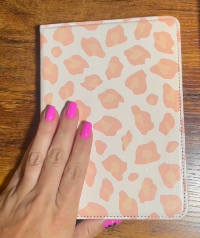 Watch Kindle Case with Stand Pink Leopard Print on Amazon Live